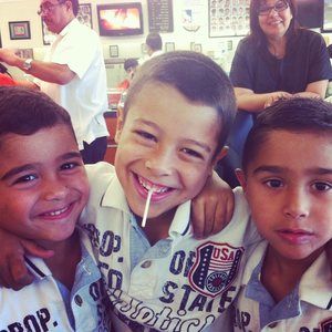 Meet your Posher, Amos